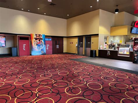 I Wish My Local Amc Theater Were To Place Auditorium Entrances In