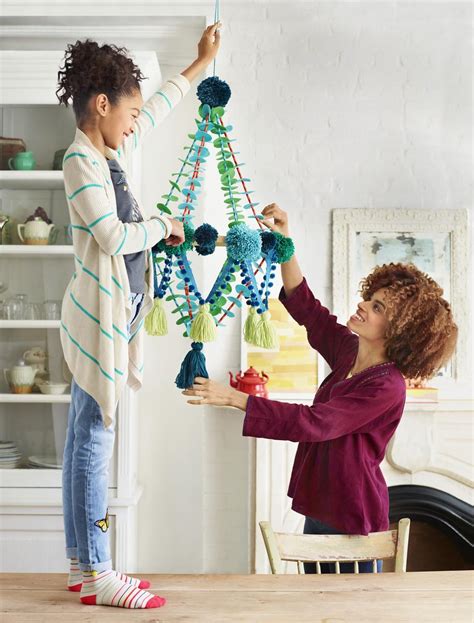 Yarn Crafts Kids Can Make From Parents