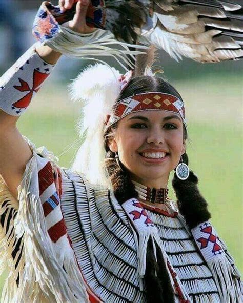 Instagram Bericht Van Native Americans • 7 Apr 2019 Om 1250 Utc Native American Girls