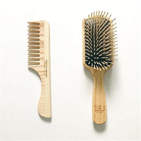 Benefits of Using a Wooden Hair Brush You Should Keep in Mind