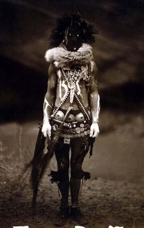 Skin Walkers The Yee Naaldlooshii Native American Indians Navajo