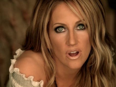Picture Of Lee Ann Womack