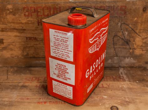 Vintage Eagle 1002 Gasoline Can 2 Gallon Eagle Manufacturing Co Red