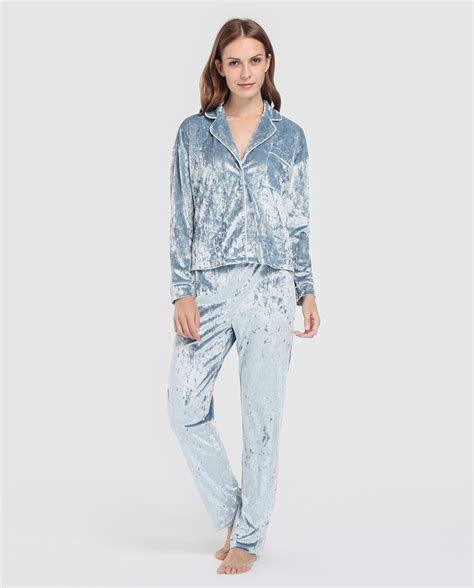 Pijama De Mujer Énfasis En Terciopelo Azul · Énfasis · Moda · El Corte Inglés