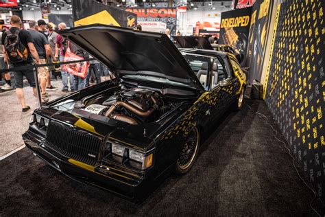 Kevin Hart Debuts 1987 Buick Gnx Restomod At Sema 2022