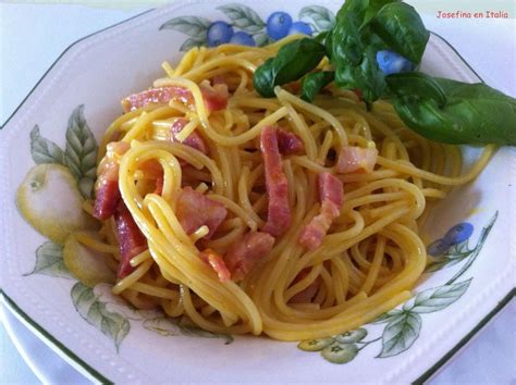 Karlos arguiñano nos presenta una receta de pasta fresca a la carbonara para los amantes de la cocina italiana. Espaguetis a la Carbonara. ¡A la auténtica carbonara ...