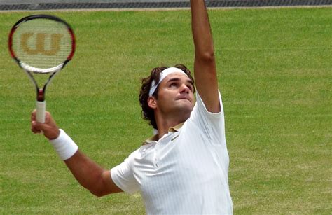 36 (including 5 passing shot winners) roddick : File:Roger Federer (26 June 2009, Wimbledon) 2 (crop-2 ...