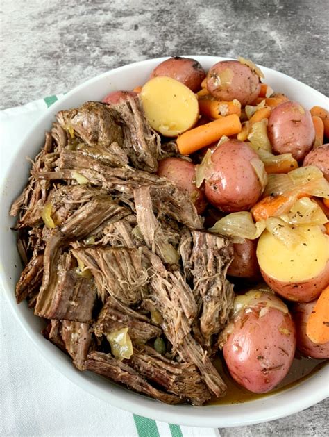 Place the potatoes and carrots in the instant pot and close the lid. Instant Pot Chuck Roast - The Endless Appetite