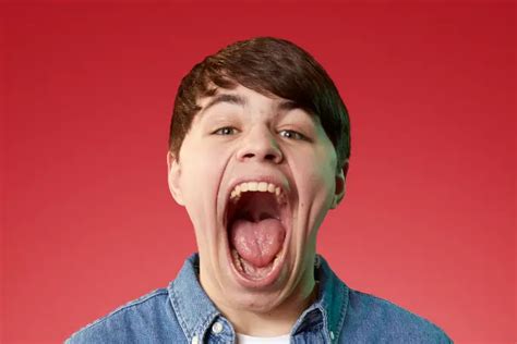 I Have The Biggest Mouth In The World Teen Breaks Own Record Guinness World Records