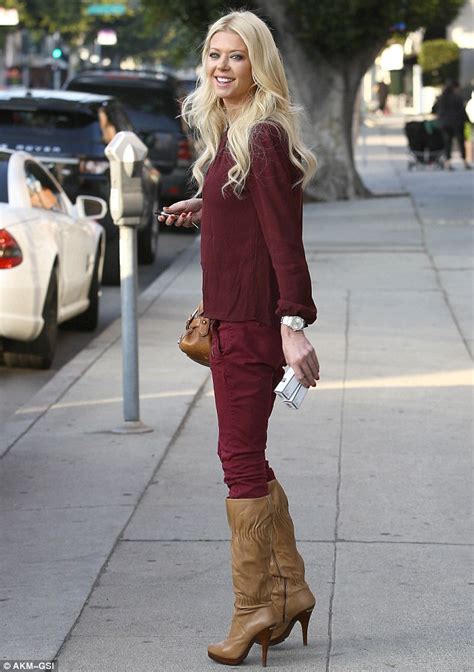 Tara Reid Looks Happy And Healthy As She Shops For Beauty Products