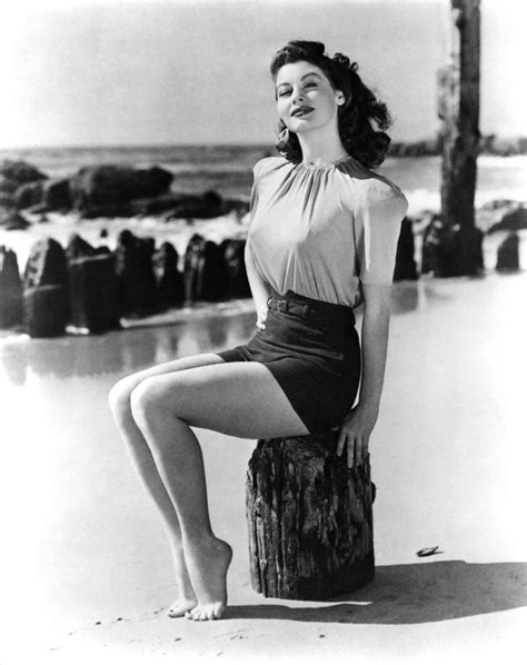 Ava Gardner At The Beach Circa 1940 Roldschoolhot