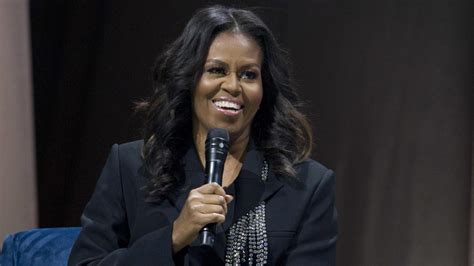 Michelle Obama Memoir Becoming Sells 14 Million Copies The West