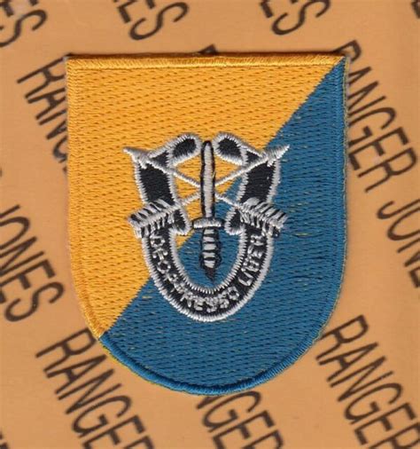 8th Special Forces Group Airborne Sfga Beret Flash Dui W Crest Patch B