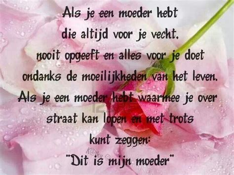 Korte gedichten vriendschap zullen de gevoelige snaar al raken. Pin van karijoredjo op Moederdag | Gedichten, Teksten ...