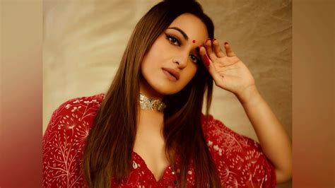 Sonakshi Sinha On The Kind Of Bridal Look She Would Prefer To Have In Real Life Hindi Movie