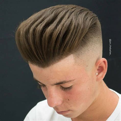 Our hairdo above is commonly used side comb over with a bald fade. 40 Best Skin / Bald Fade Haircut : What is it and How To ...