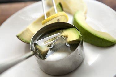 You can also spray the halved avocado with cooking spray or rub it with cooking oil. How to Keep an Avocado From Turning Brown | eHow