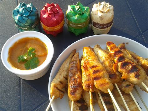 Satay La Brochette De Poulet Aux Saveurs De La Tha Lande Par Amour