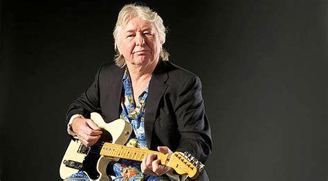 Bad Companys Guitarist Mick Ralphs Has Just Suffered A Stroke