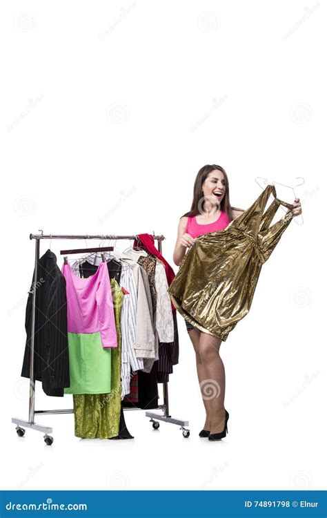 La Femme Choisissant L Habillement Dans La Boutique D Isolement Sur Le Blanc Photo Stock Image