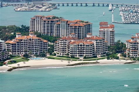 Fisher Island Club Tells Members It Will Lay Off Workers Without Ppp Loan