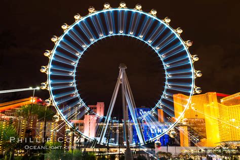 high roller ferris wheel at night las vegas nevada 32655