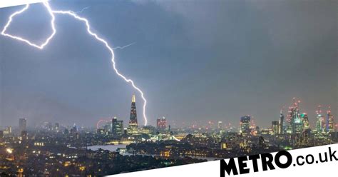 Lightning Does Strike The Same Place Twice And Heres Why Metro News