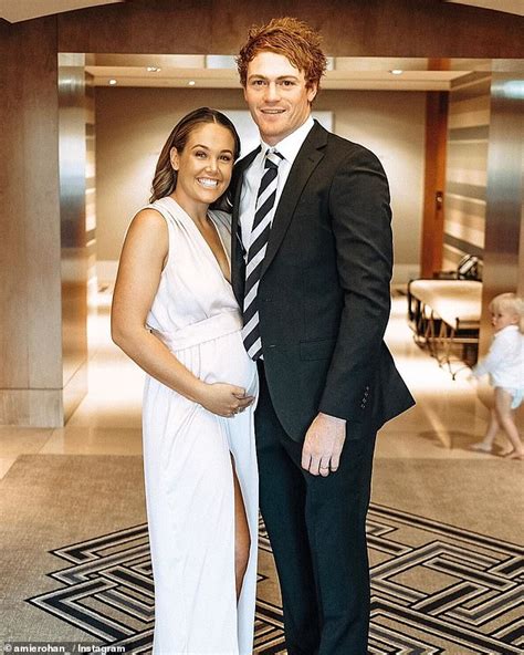 Geelong star gary rohan's marriage with wife amie is reportedly over after the couple separated this year. Gary Rohan and his wife Amie announce they're expecting a ...
