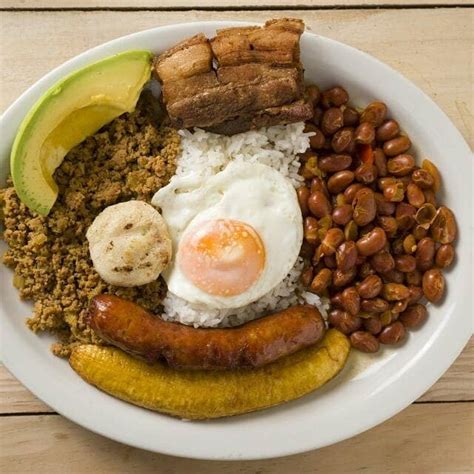 18 Great Traditional Colombian Foods
