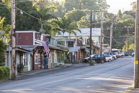Six Of Hawaiis Tiniest Towns Are Worth Visiting