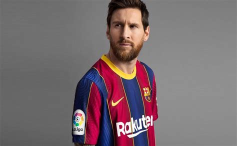 FC Barcelona destapa su nueva camiseta de manera oficial ...
