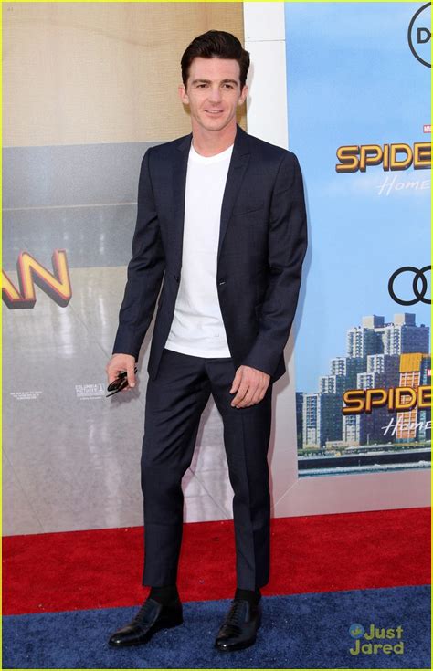 #its also got a little bit of irondad content #i completely forgot #that drake bell voiced spiderman??? Drake Bell Joins Fellow Spider-Man Tom Holland at 'Spider ...