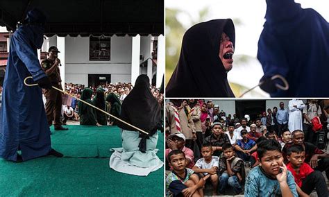 Indonesian Women Men Beaten For Violating Sharia Law Daily Mail Online