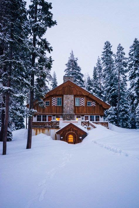 19 Snowy Cabins Youll Want To Retreat To This Winter Cabin Lakeside