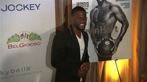 Kevin Hart Steps Down As Oscars Host After Homophobic Comments