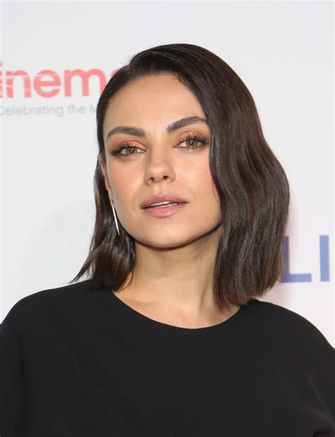 Mila Kunis Got French Girl Baby Bangs And She Looks Like A Totally