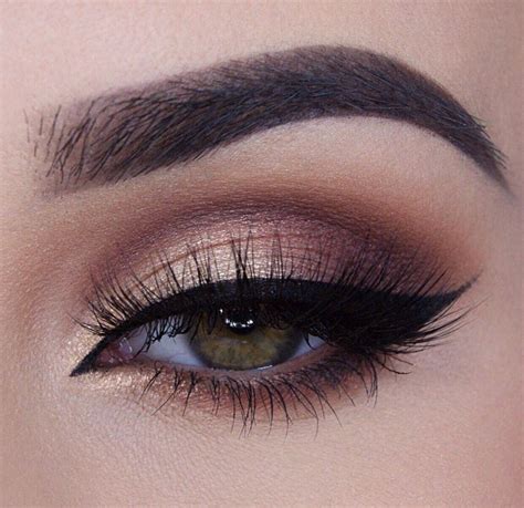 Gold And Brown Smokey Eye We This Moncheribridals Com Maquillaje