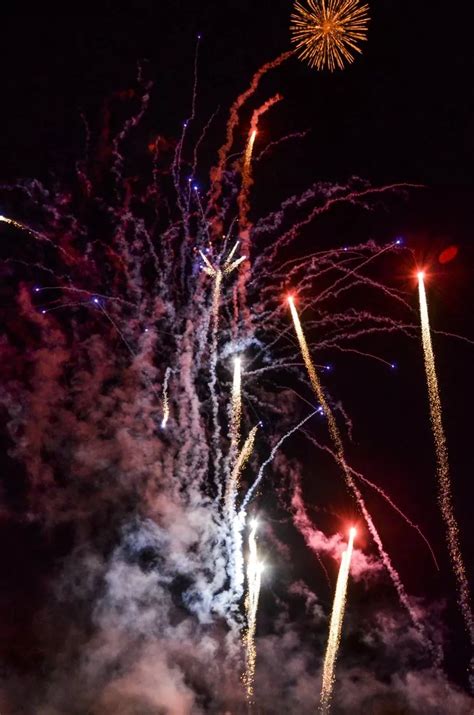 Brockham Chiddingfold And Kempton Fireworks Surrey Live