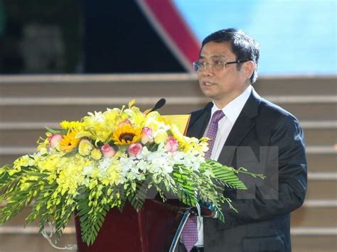 Cùng minh chinh group hiện thực những ước mơ. Chinese Embassy in Hanoi marks Hong Kong's return ...