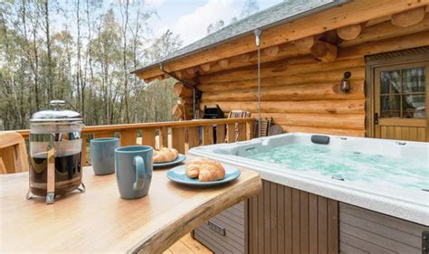 Luxurious Log Cabin Escape Reality In The Scottish Highlands Uk