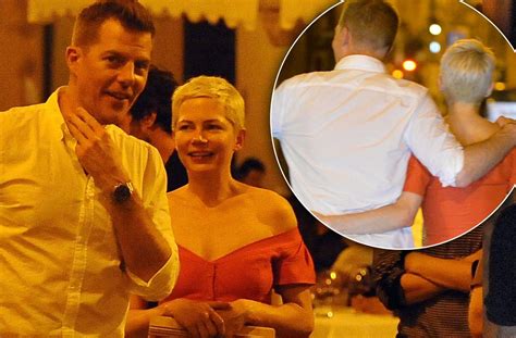 Michelle Williams Spotted Cuddling With Rumored New Boyfriend In Rome