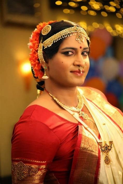 Bollywood Heroes In Ladies Dress