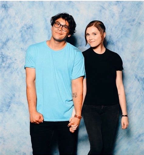 Bob And Eliza Morley💙 The 100 Cast The 100 Show The 100 Serie Eliza Jane Taylor The 100