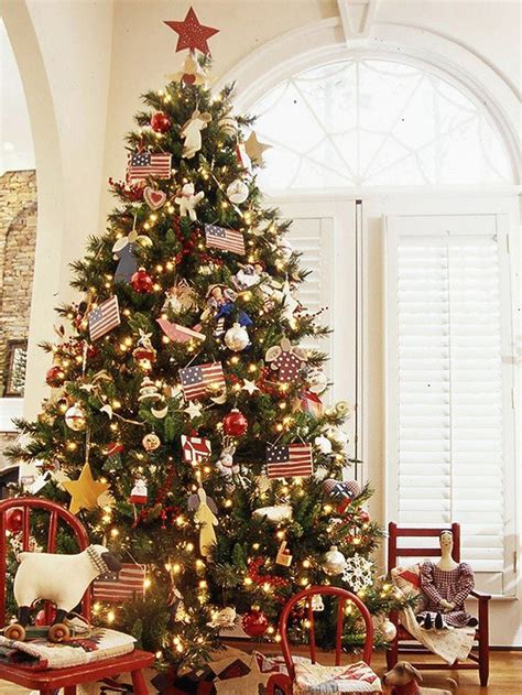 Cool 30 Creative Christmas Tree Decorating Ideas