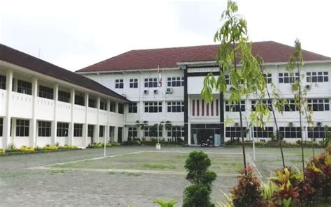 Daftar Kampus Perguruan Tinggi Di Kabupaten Wonogiri Santos Blog