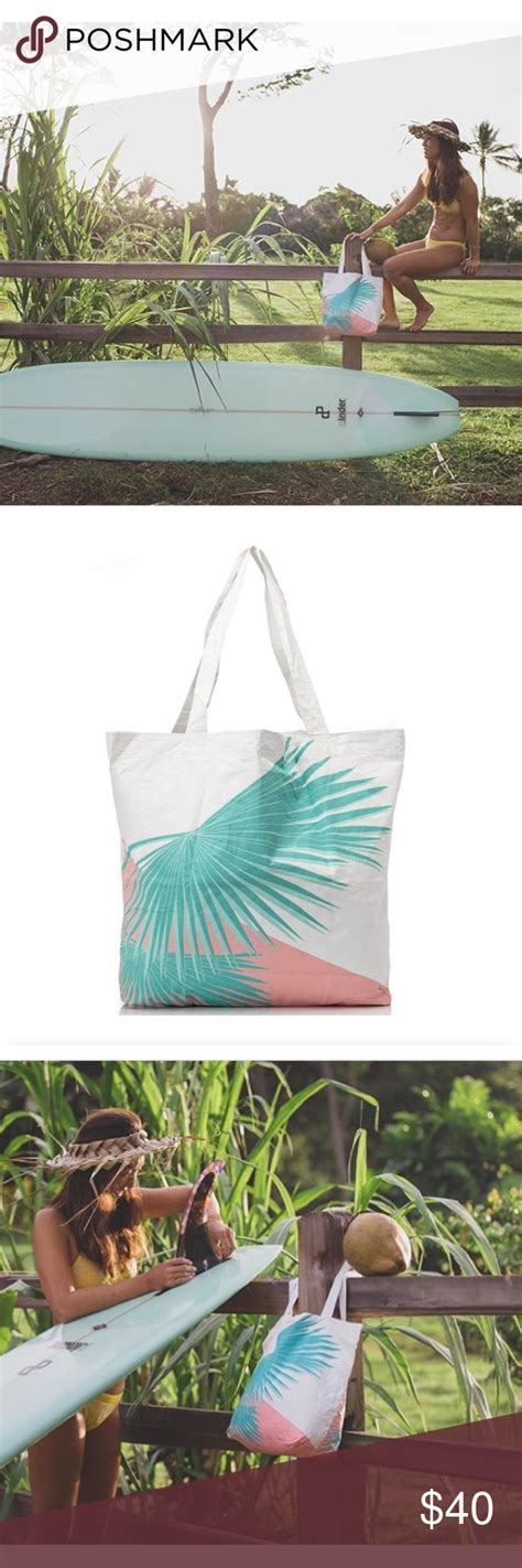Aloha Collection Splash Proof Reversible Tote Palm Reversible Tote