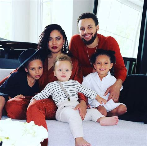 See their sweetest family photos to date! Ayesha Curry & Stephen Curry from Stars Celebrate ...