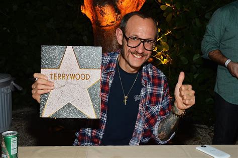 Molestie Sessuali Il Fotografo Terry Richardson Escluso Dalle Grandi