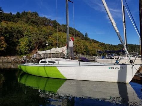 Beautiful 1982 Olson 30 1982 For Sale For 223 Boats From