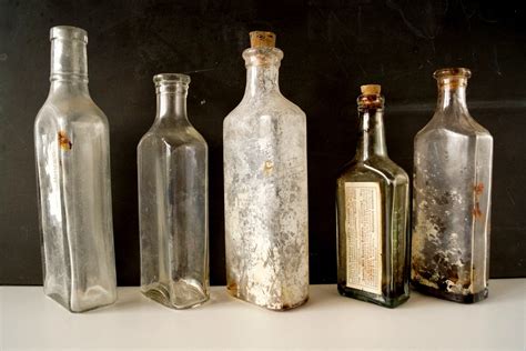 Antique / Vintage Medicine Bottles / Apothocary Bottles